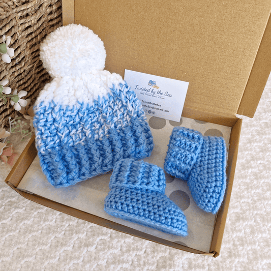 Ombre Baby Bobble Hat & Booties Set – Newborn to 6 Months - Twisted by the Sea