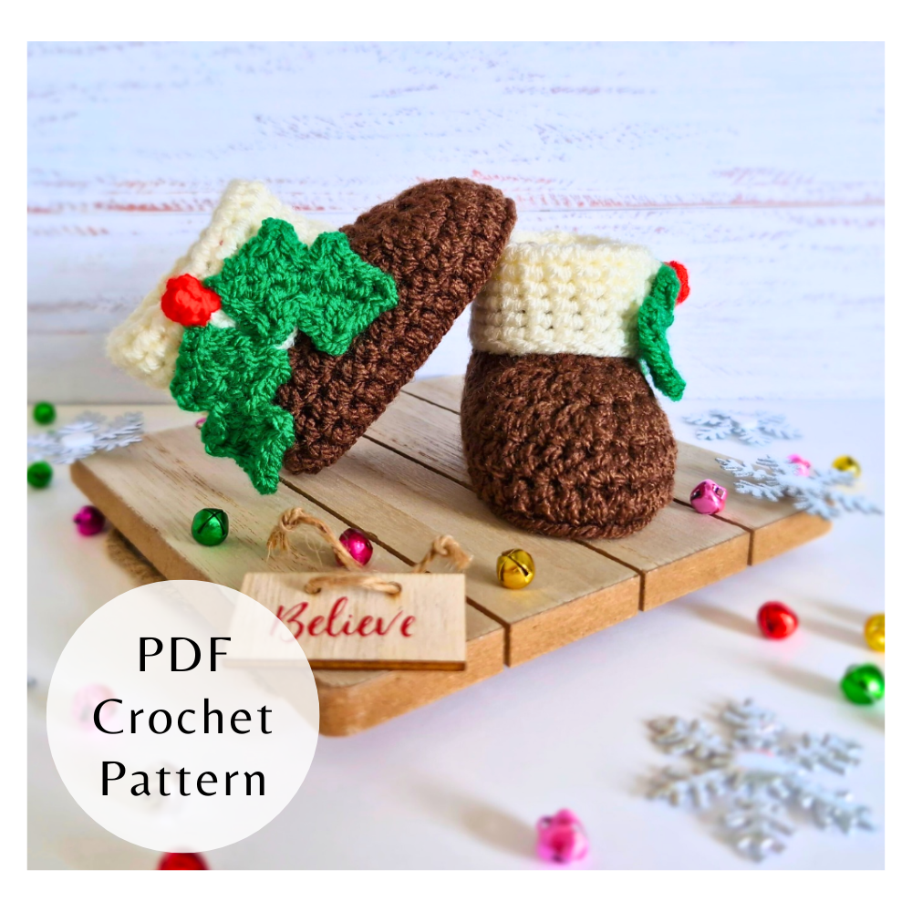 PDF PATTERN Crochet Christmas Pudding Booties with Holly & Berries (Instant Download)