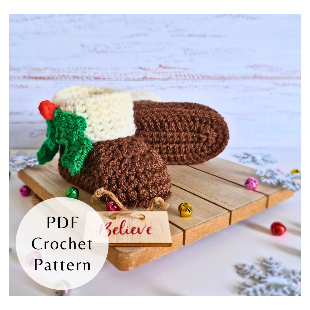 PDF PATTERN Crochet Christmas Pudding Booties with Holly & Berries (Instant Download)