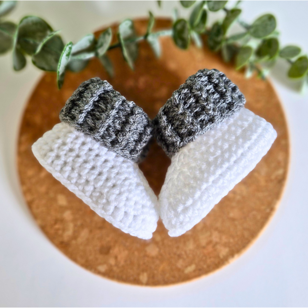 Handmade Handmade White Crochet Baby Booties with Coloured Cuff – Newborn Gift Idea – Baby Booties crafted in soft acrylic yarn and available in multiple colours by Twisted by the Sea.