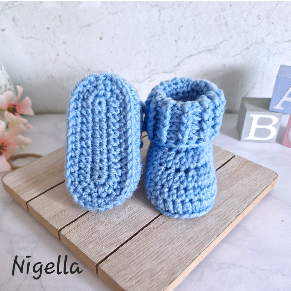 Handmade Newborn Baby Gift Set – Handmade Crochet Hat with Matching Booties – crafted in soft acrylic yarn and available in multiple colours by Twisted by the Sea.