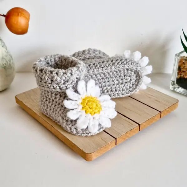 Handmade Daisy Crochet Baby Booties - Twisted by the Sea
