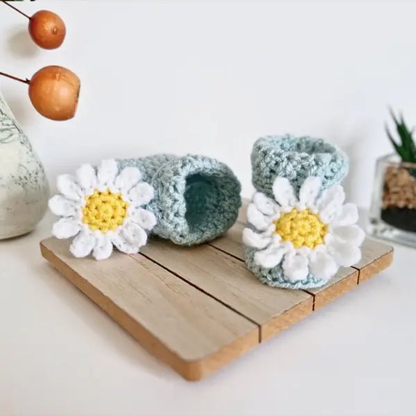Handmade Daisy Crochet Baby Booties - Twisted by the Sea