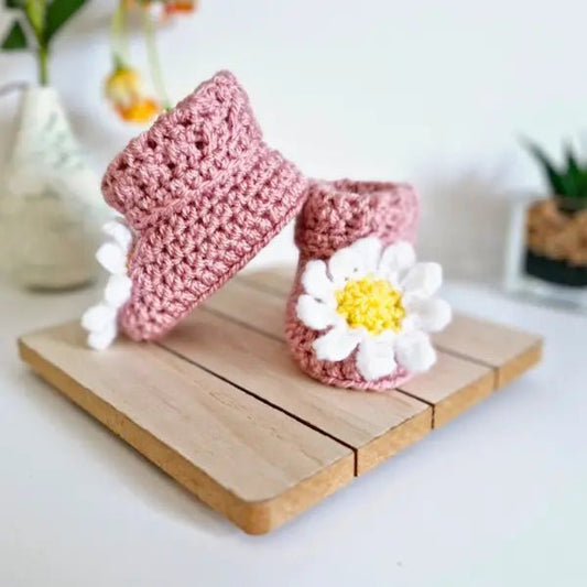 Handmade Daisy Crochet Baby Booties - Twisted by the Sea
