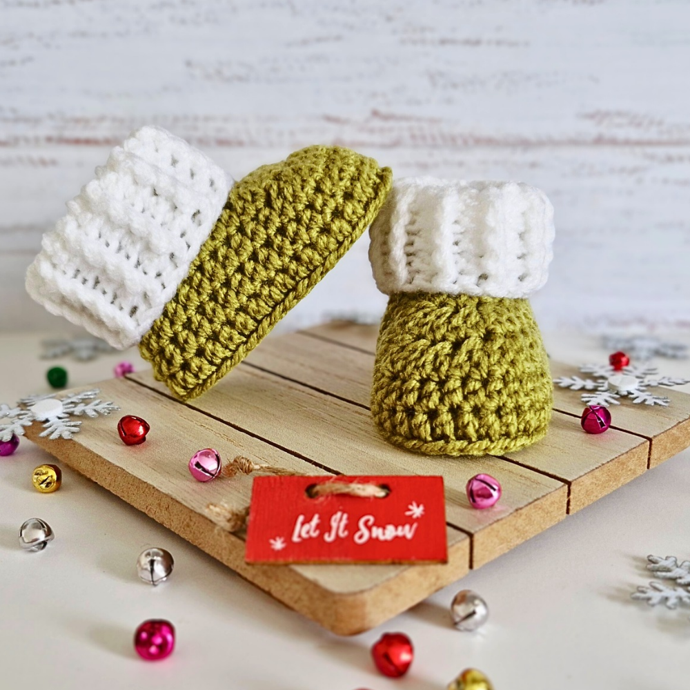 Handmade Mistletoe & White Crochet Baby Booties – Christmas Gift – Baby Booties crafted in soft acrylic yarn and available in multiple colours by Twisted by the Sea.