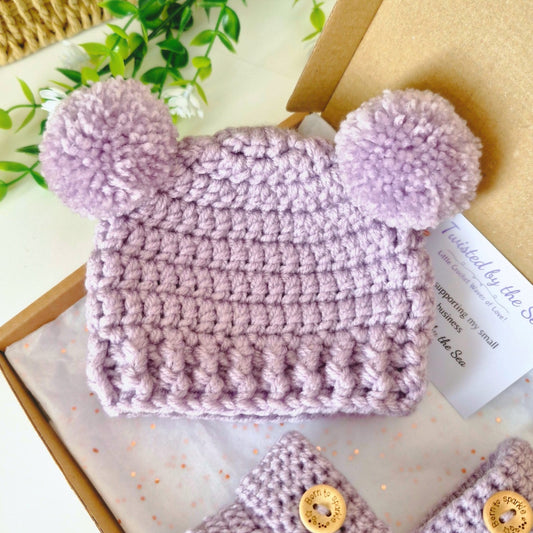 Newborn Crochet Hat and Booties Set in Heather
