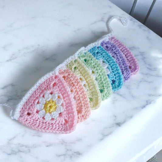 Handmade Crochet Rainbow Bunting – 7 Flag Garland