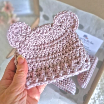 Crochet Teddy Baby Set – 'Born in 2026' Button Booties