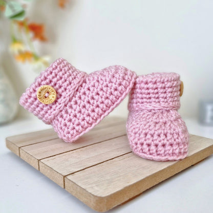 Crochet Baby Booties – ‘It’s a Girl’ Newborn Baby Shower Gift