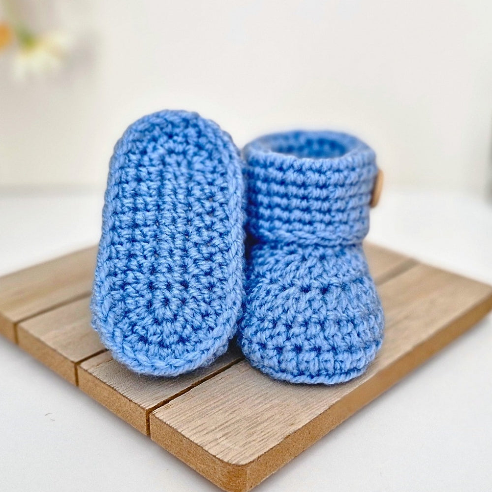 Soft Crochet Baby Booties – ‘It’s a Boy’ Newborn Shoes & Baby Shower Gift