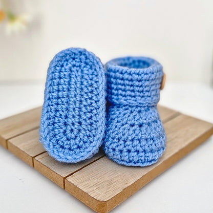 Soft Crochet Baby Booties – ‘It’s a Boy’ Newborn Shoes & Baby Shower Gift