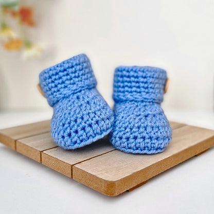 Soft Crochet Baby Booties – ‘It’s a Boy’ Newborn Shoes & Baby Shower Gift
