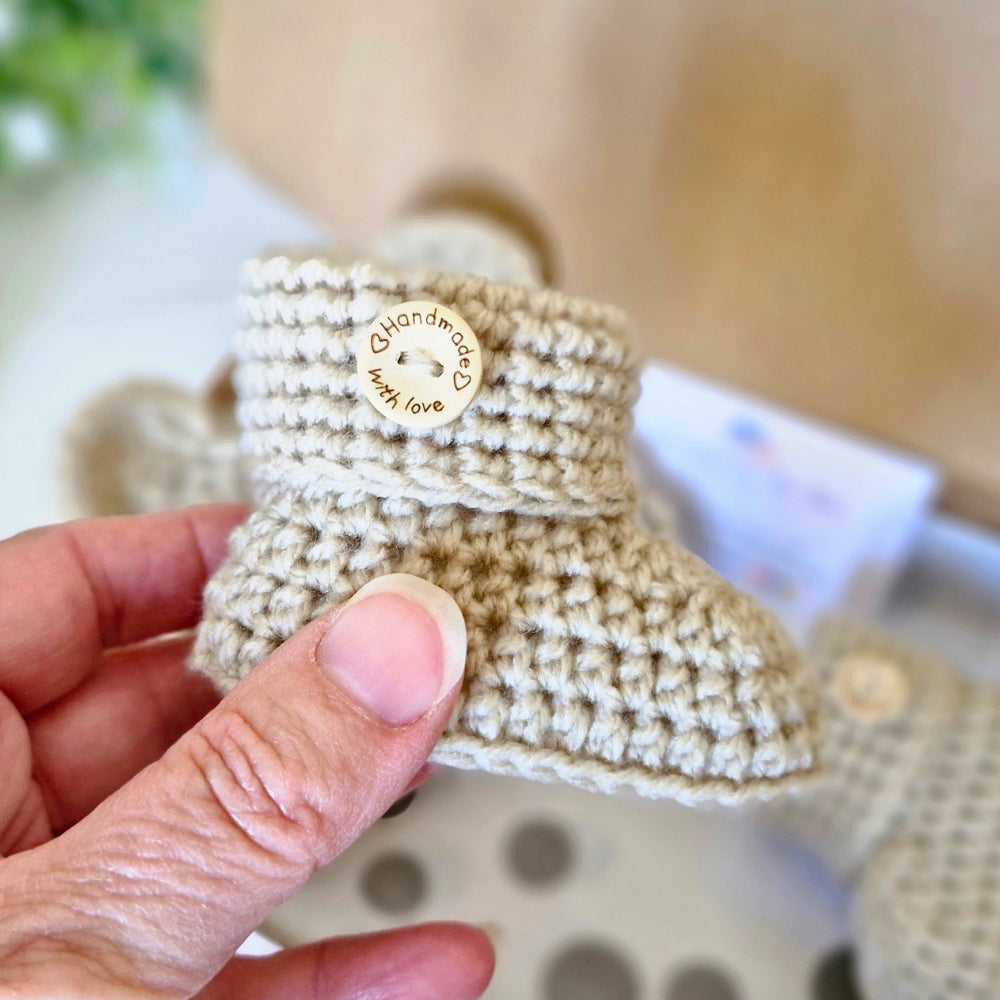Crochet Teddy Baby Set – Hat & Booties Newborn Gift