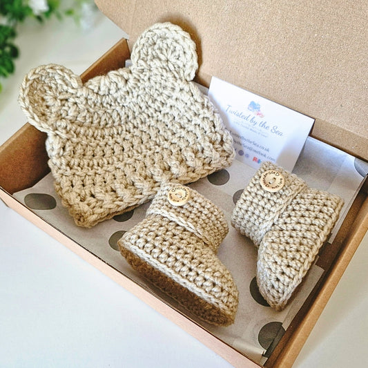 Crochet Teddy Baby Set – Hat & Booties Newborn Gift