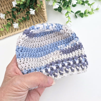 Newborn Crochet Baby Hat & Cardigan Gift Set – Blue and Silver