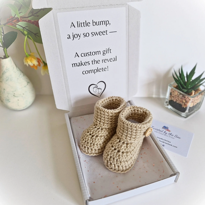 Personalised Pregnancy Announcement Gift – Crochet Baby Booties