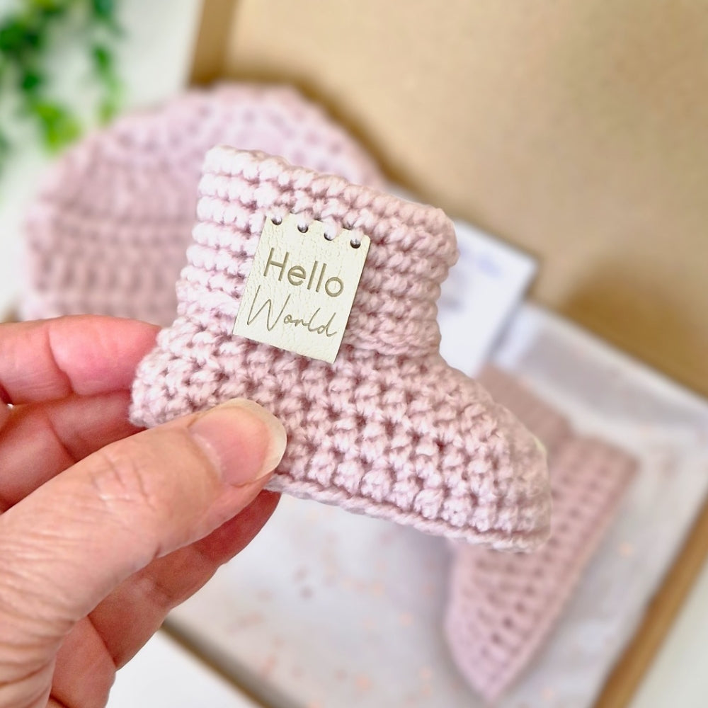 Hello World Newborn Baby Hat & Booties Set - Wild Orchid