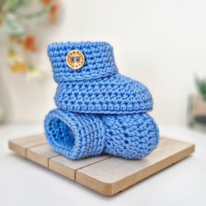 Soft Crochet Baby Booties – ‘It’s a Boy’ Newborn Shoes & Baby Shower Gift