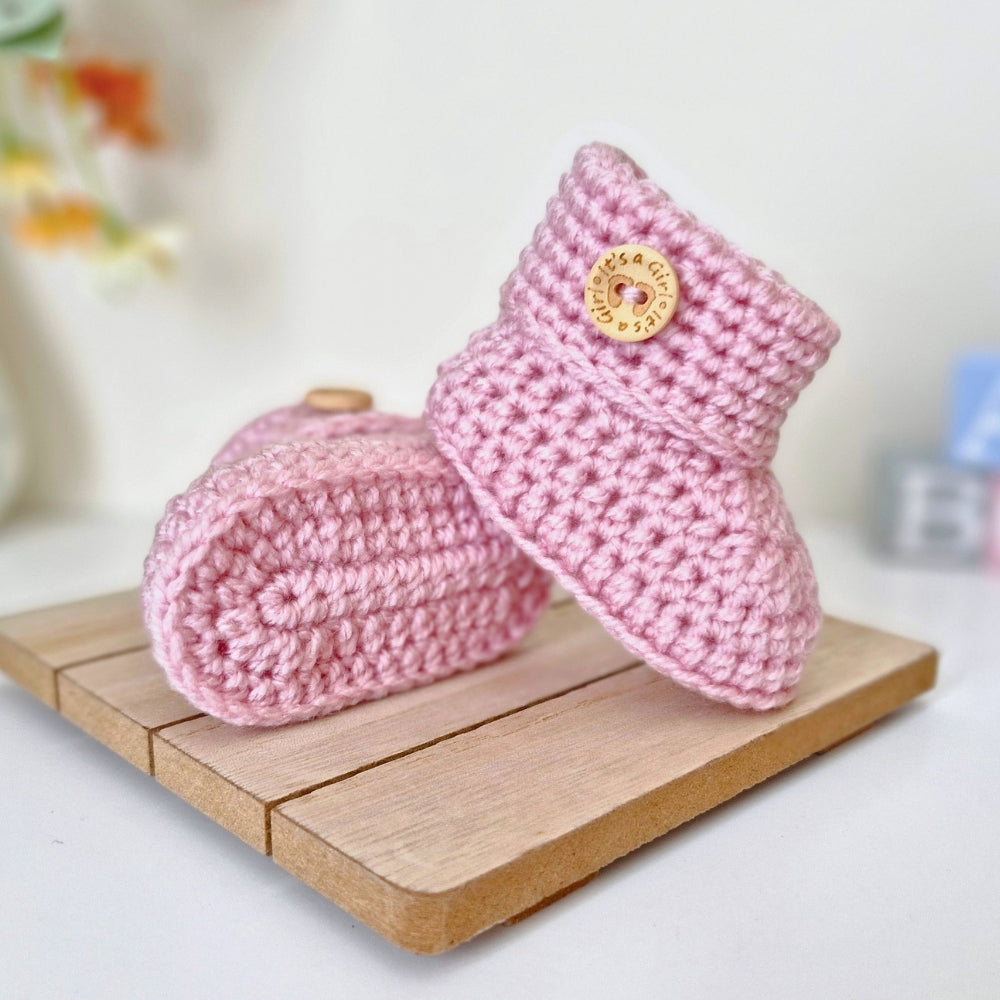 Crochet Baby Booties – ‘It’s a Girl’ Newborn Baby Shower Gift