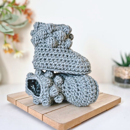 Merino Wool Crochet Baby Booties – North Sea Newborn Gift