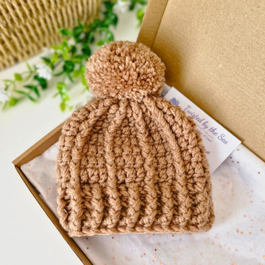 Newborn Crochet Pom Pom Hat – Mocha Brown