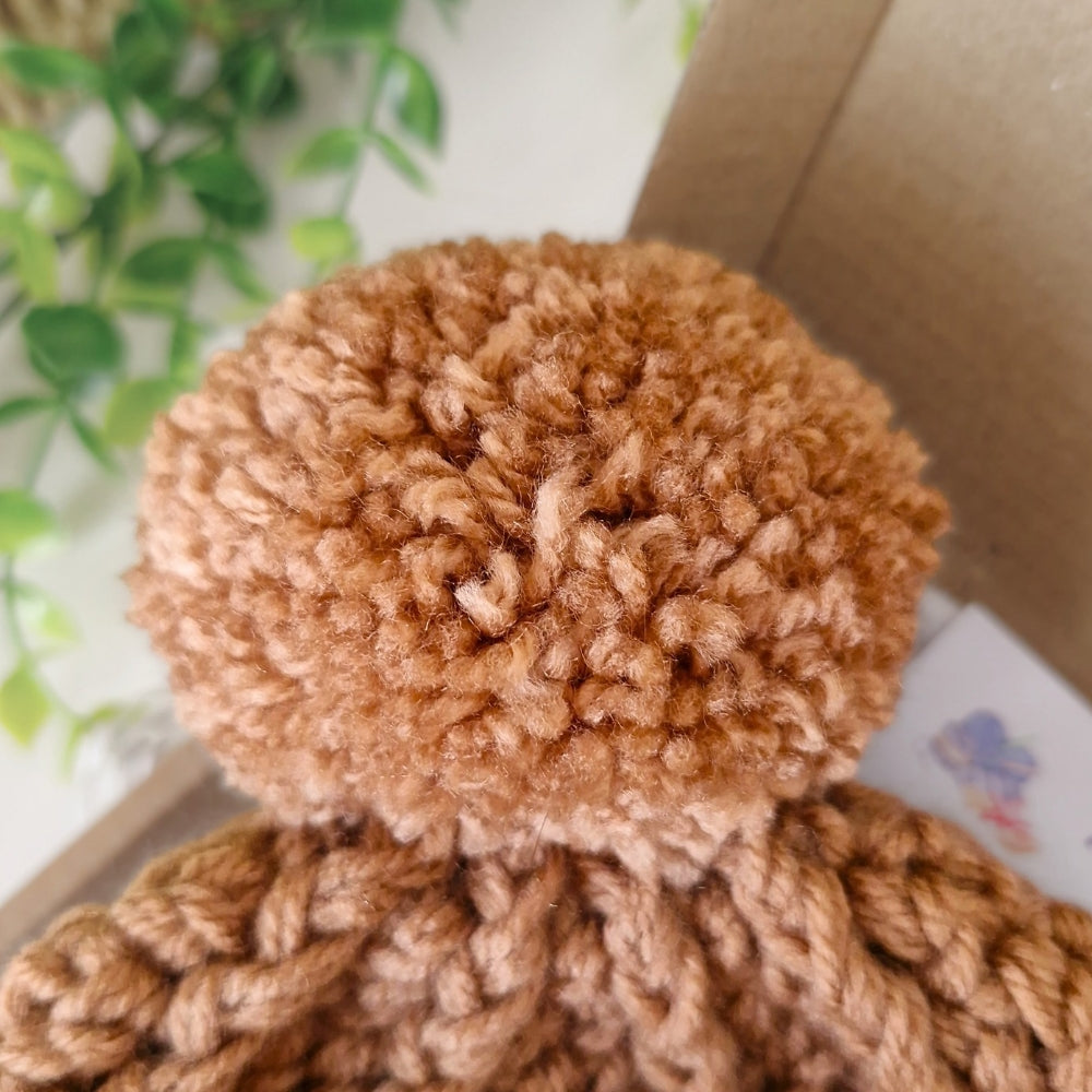 Newborn Crochet Pom Pom Hat – Mocha Brown