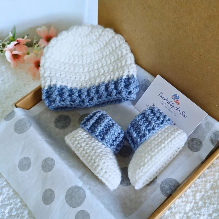 Newborn Baby Gift Set – Blue & White Crochet Hat and Booties