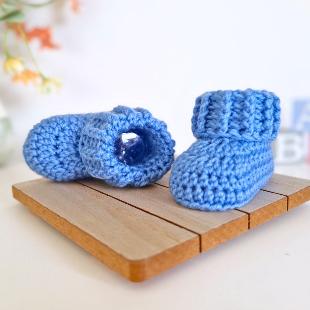 Baby Booties Crochet With Ridged Cuff