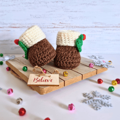 Christmas Pudding Baby Gift Set – Matching Crochet Hat & Booties - Twisted by the Sea