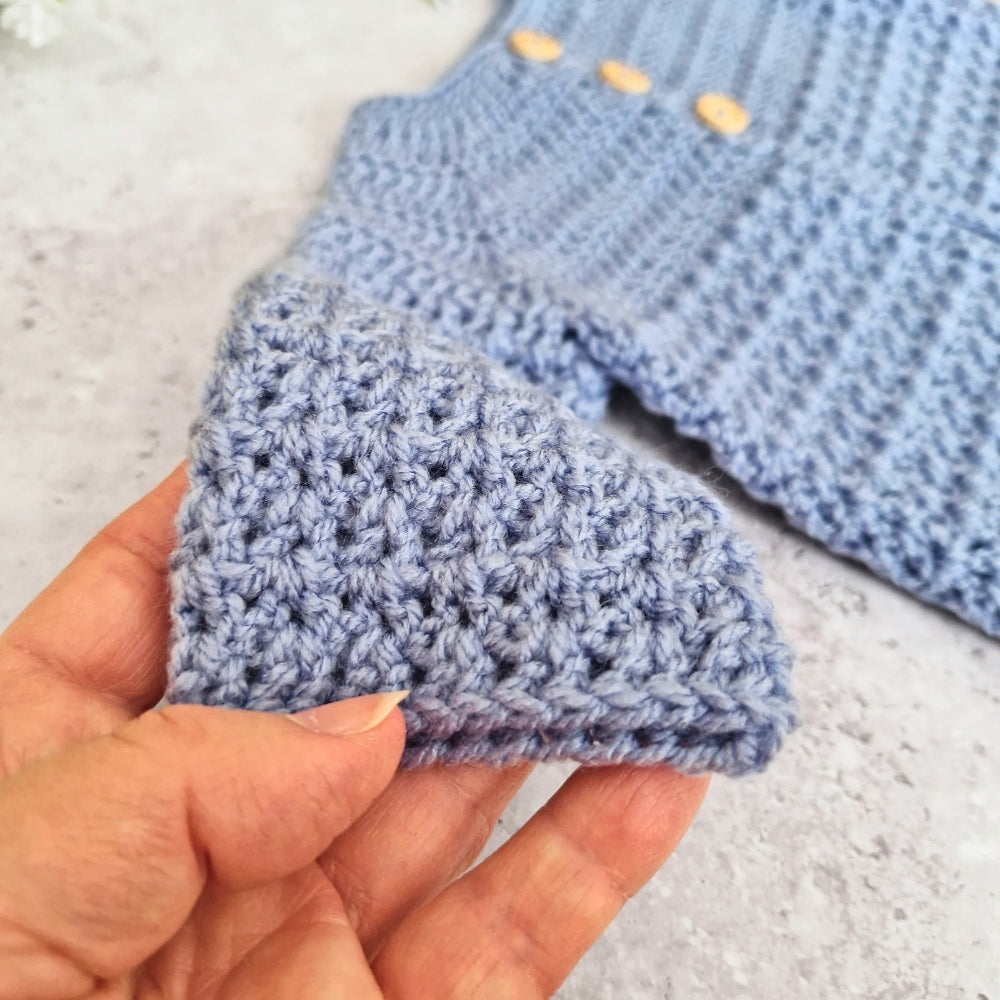 Crochet Daisy Baby Cardigan – 3-6 Months Blue